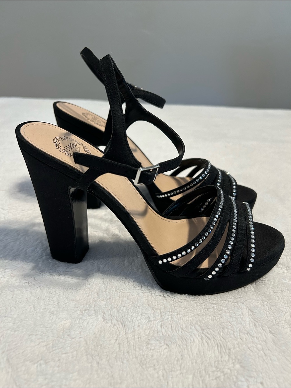 I.Miller Sylas Black Strappy Heels Women’s Rhinestone Size 7.5 M festive wedding